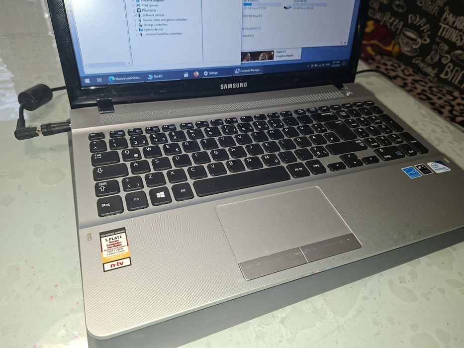Samsung E300, baterie bună,ideal tester auto, 8 gb ram, Intel 997, 500 gb HDD, Bluetooth