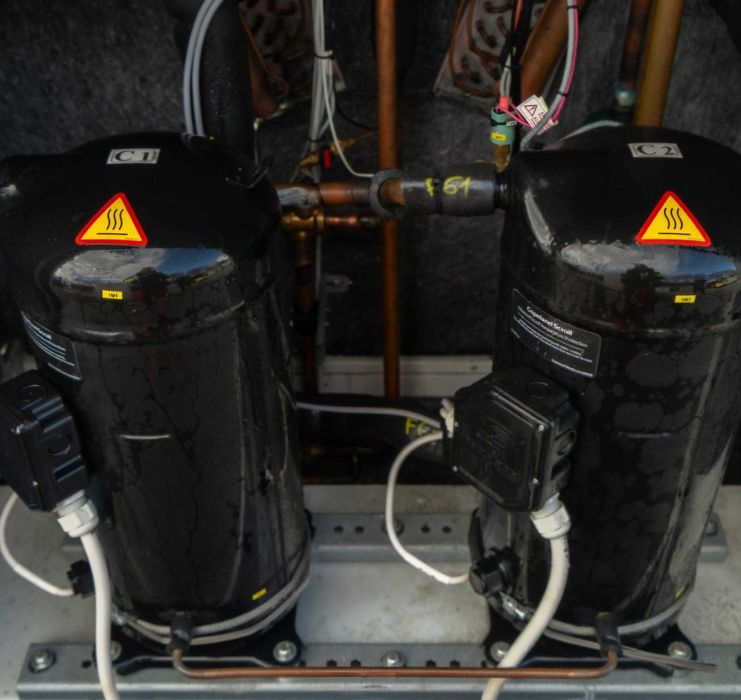 Vand / Inchiriez chiller CLIMAVENETA 70,25KW