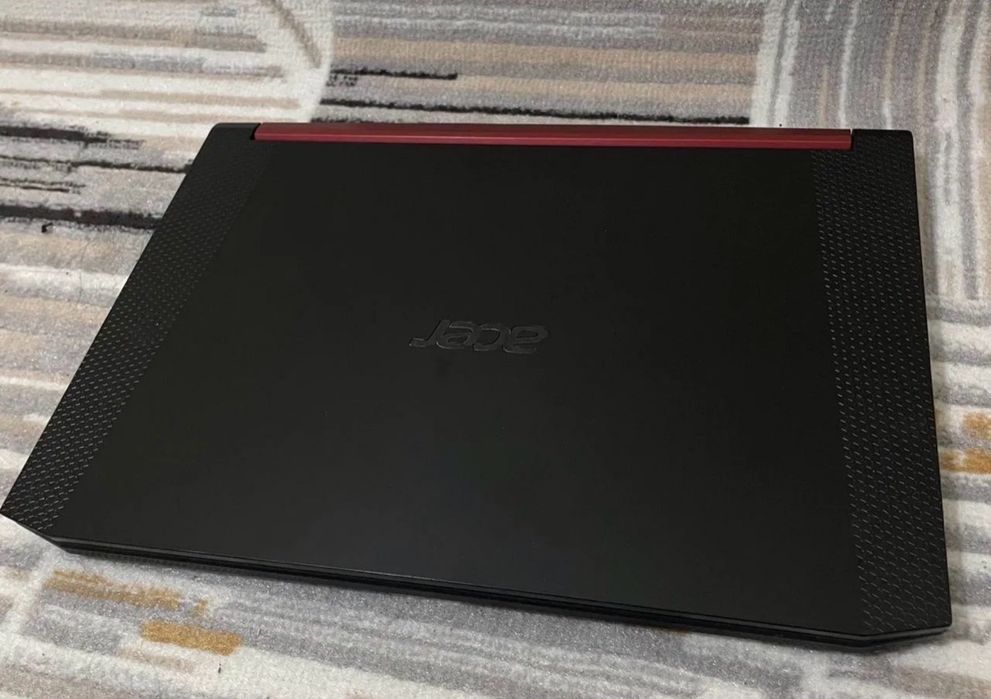 Продам ноутбук Acer Nitro