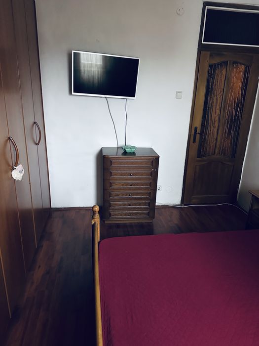 Apartament 2 camere de inchiriat, decomandat, la 5 min de mall electro