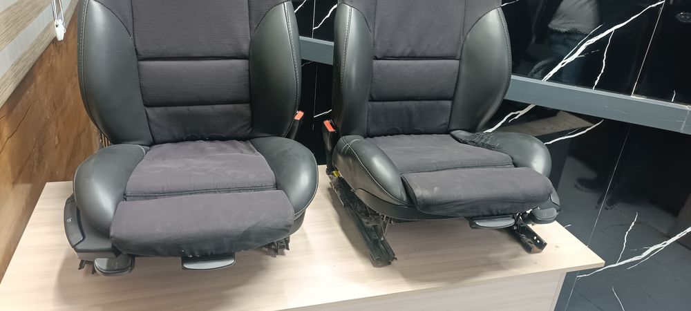 Рекаро сиденье в хорошем состоянии