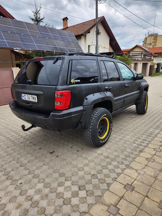 Jeep Grand Cherokee 2.7 autoutilitara N1G cu 4 locuri