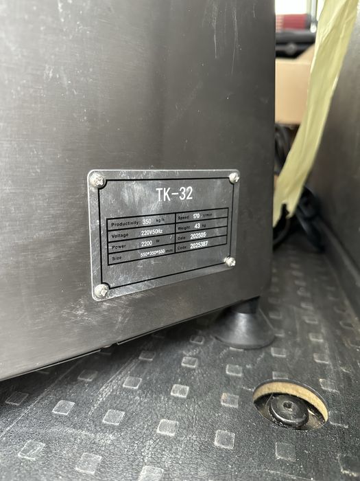 Професионална месомелачка ТК-22/ТК32 с редуктор