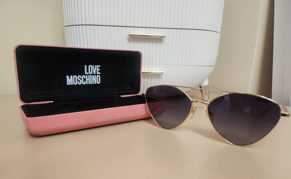Очила Moschino - 150лв