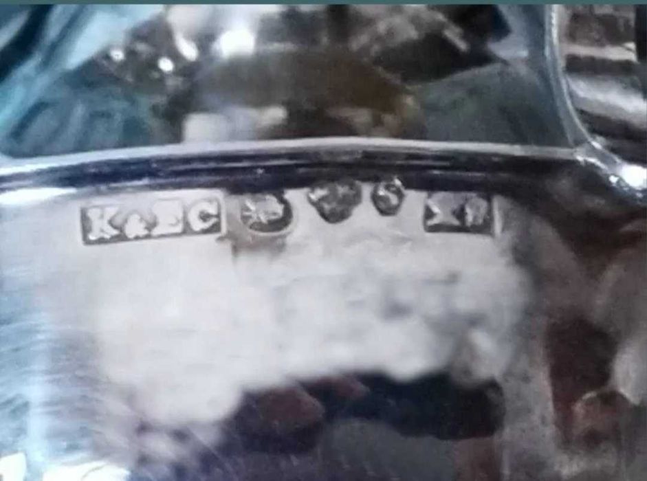 Cescute argint suedia