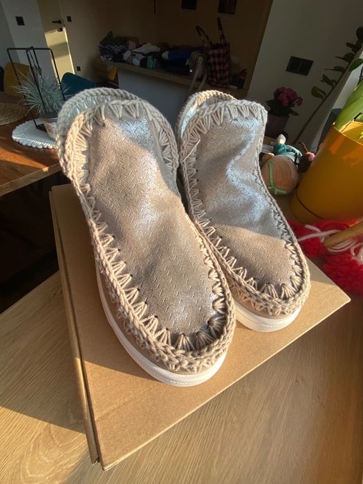 Чисто нови боти MOU