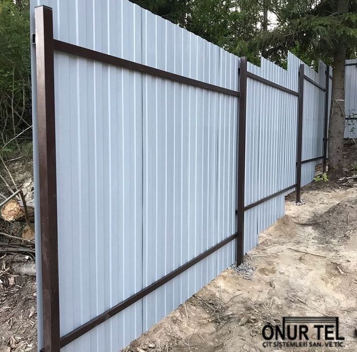 Vindem garduri orice gard la gata