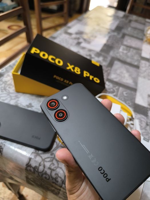 Poco X8 Pro 5G (как новый) в полном комплекте 
В полном комп