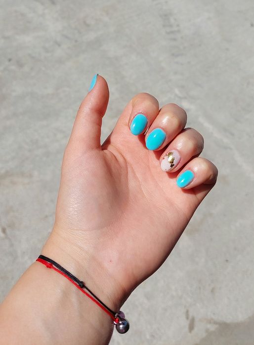 Manichiura cu oja semipermanenta