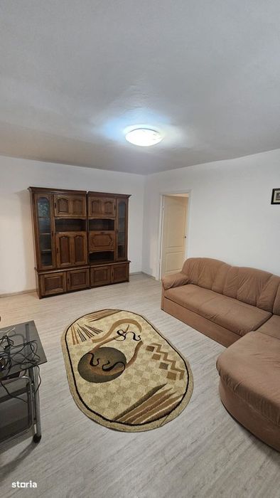 Apartament 2 camere, zona Modern - Simion Barnutiu