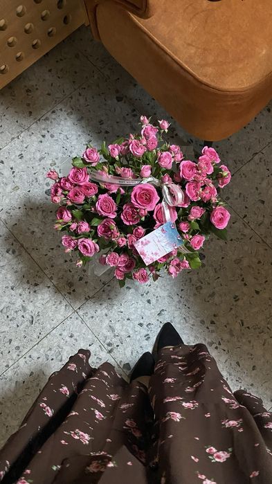 Цветы кустовые розы