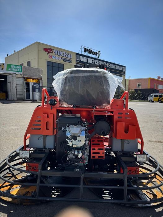 Затирочная машина, шлифовальная машинка