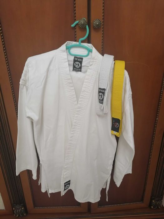 Кимоно каратэ М размер