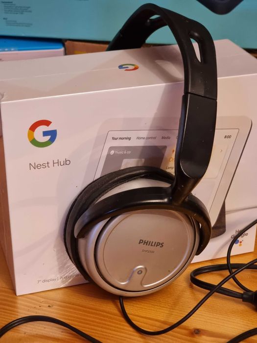 Casti Philips cu cablu de 6m