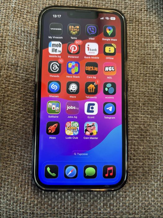 Iphone 13  като нов