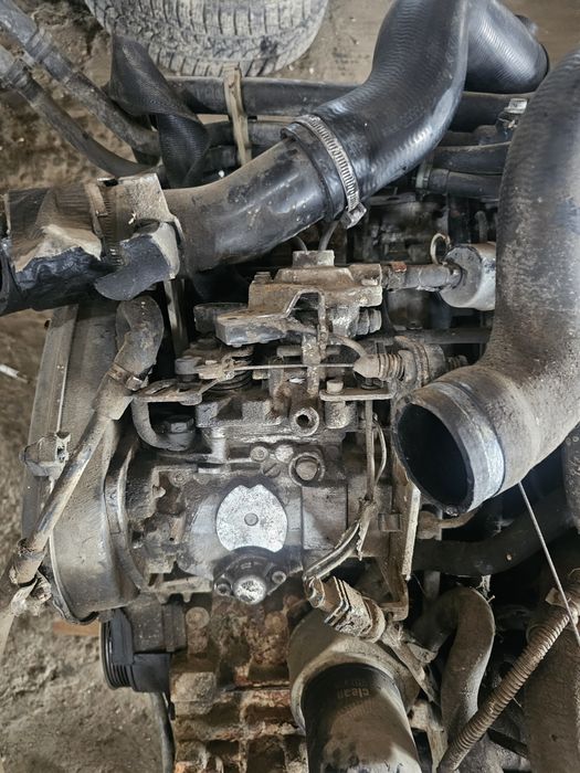 Pompa de injecție Peugeot Boxer 2.5 diesel  an 2000