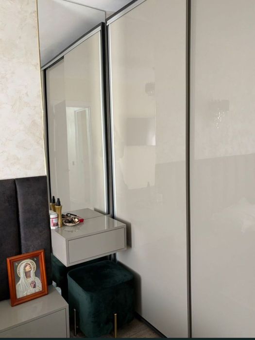 Vand apartament 2 camere situat pe str. George Fotino, langa Facultatea de Drept