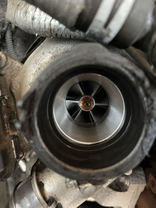 Turbina Jaguar XF x250 2.2 diesel 224dt Compatibila dupa cod TD04L4-11TK34-VG Freelander 2 / Evoque  / Discovery Sport