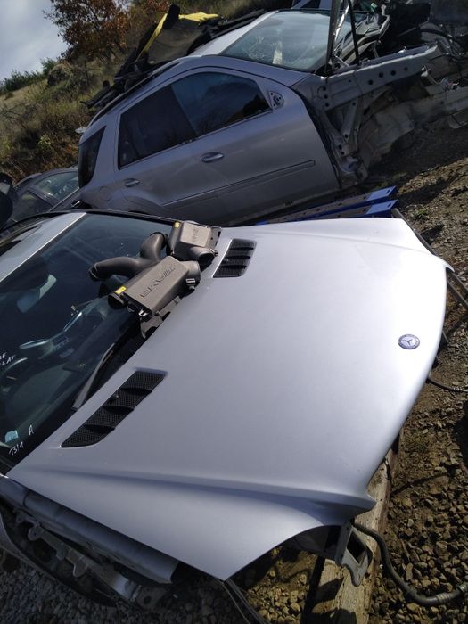 Преден капак ML W164 черен и сив