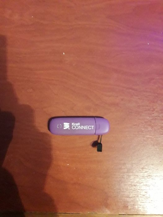 Продам новый DVD проигрыватель DVX 497K+3G USB модем Kcell ZTE.