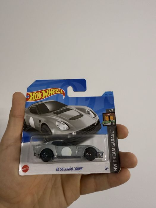 Mașini Hotwheels (porsche, ford, audi, bmw, rimac)