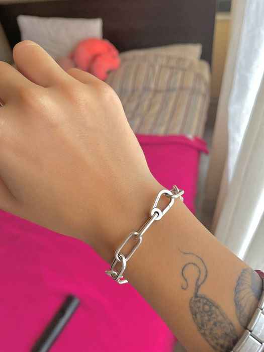 Гривна Pandora с талисмани