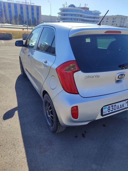 Киа пиканто 2013 г.в