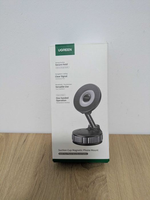 Suport telefon pentru mașină cu prindere vacuum