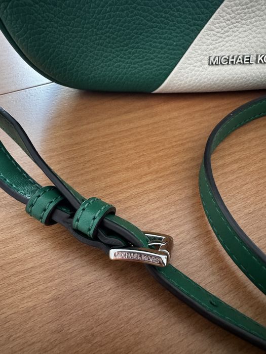 Michael Kors кожена чанта