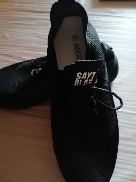 Мъжки спортни сникърси