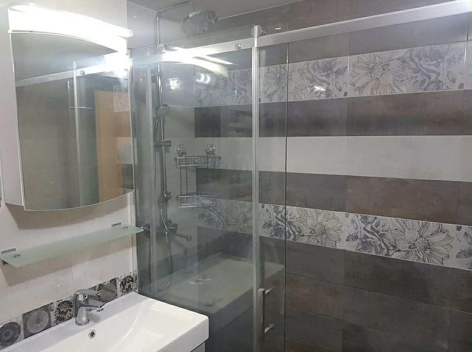 Дава се под наем Тристаен апартамент в София, Лагера - 95 кв.м за 749 € - Снимка #11