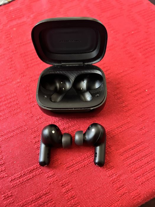 Casti JBL Live Beam 3 cu Ecran Tactil