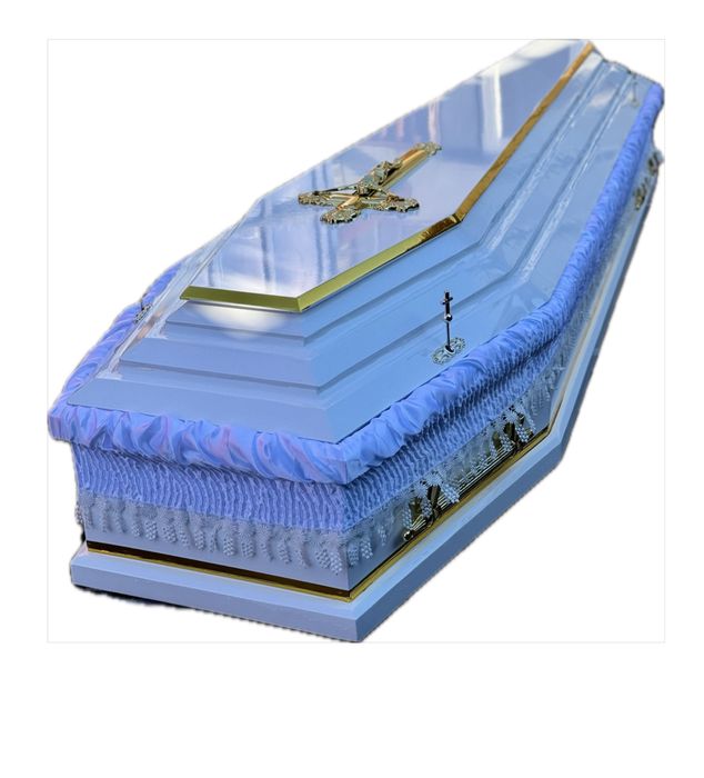 Producător și distribuitor Sicrie 6 sau 4 Colțuri