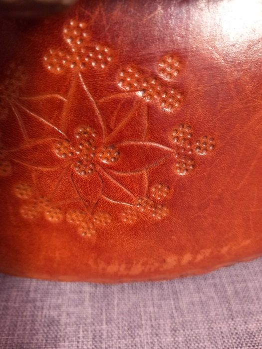 Уникална дамска чанта естествена кожа с закопчалка от рог