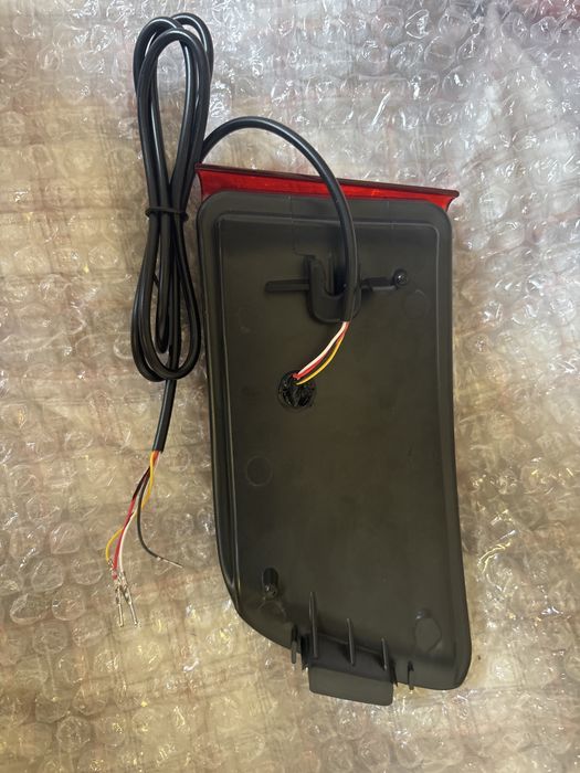 Продам задний стоп на прадо 120