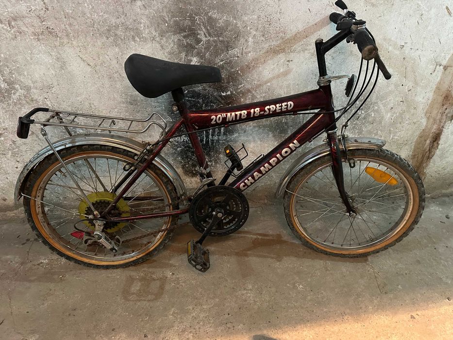 Продавам детски планински велосипед CHAMPION 20 инча 18 скорости