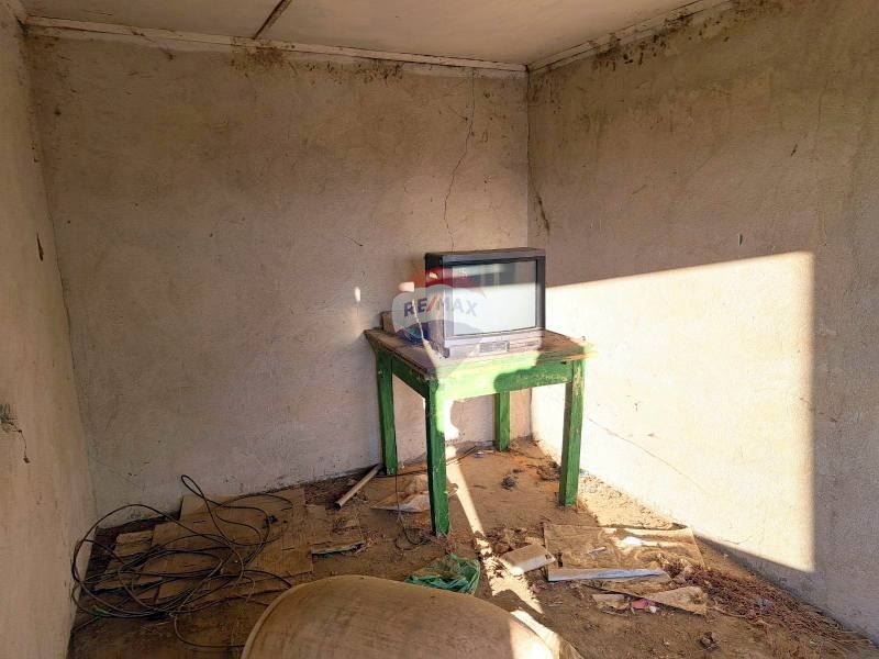 Продава се Къща в с. Светлен, Област Търговище - 120 кв.м за 184 €/кв.м - Снимка #3