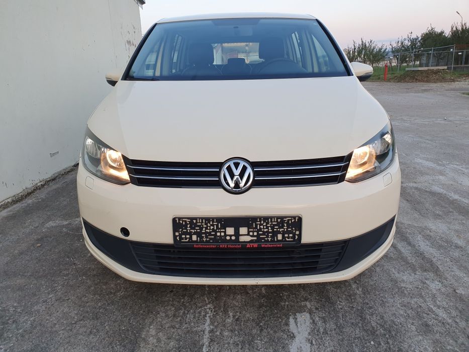 Dezmembrez vw Touran ,7 locuri ,2013 , diesel 1.6 , euro 5,CAY