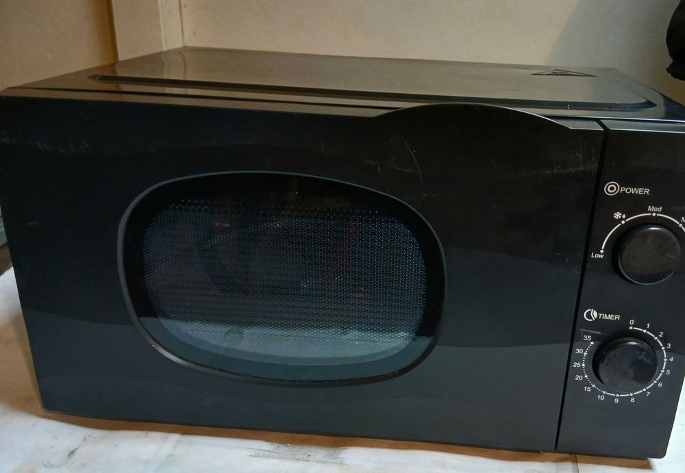 Микровълнова печка INTERTEC