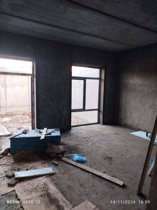 Uy sotiladi karobka 2sotix