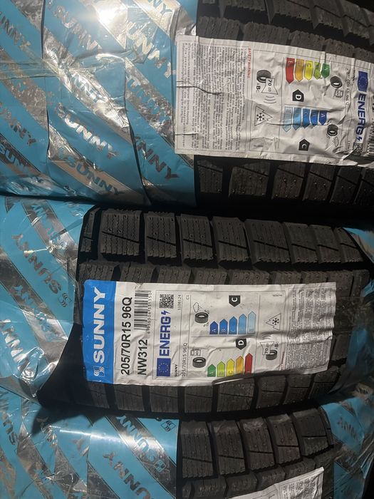 На продаже 205/70/15R