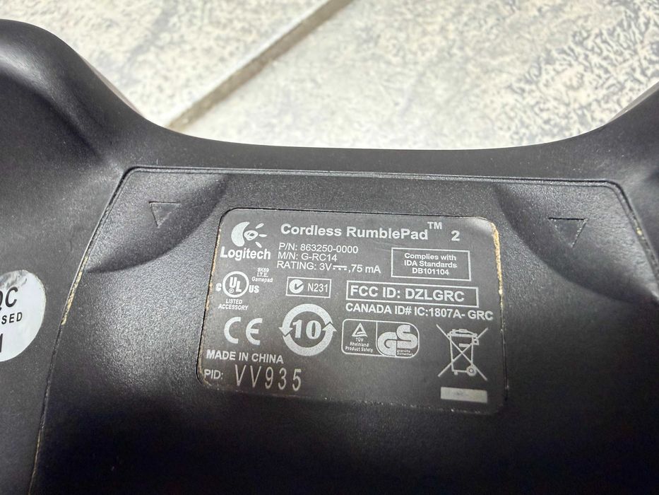 Джойстик Logitech Cordless Rumblepad 2 PC Controller