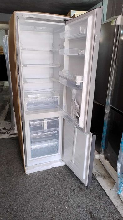 Чисто нов Комбиниран Хладилник с фризер Heinner Dispenser-Диспенсър Инокс 180 см