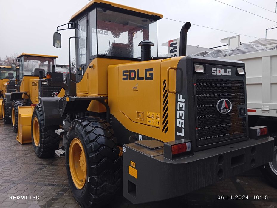 Погрузчик SDLG(volvo) модель L933F 1,8 куб кабина от 3 кубового