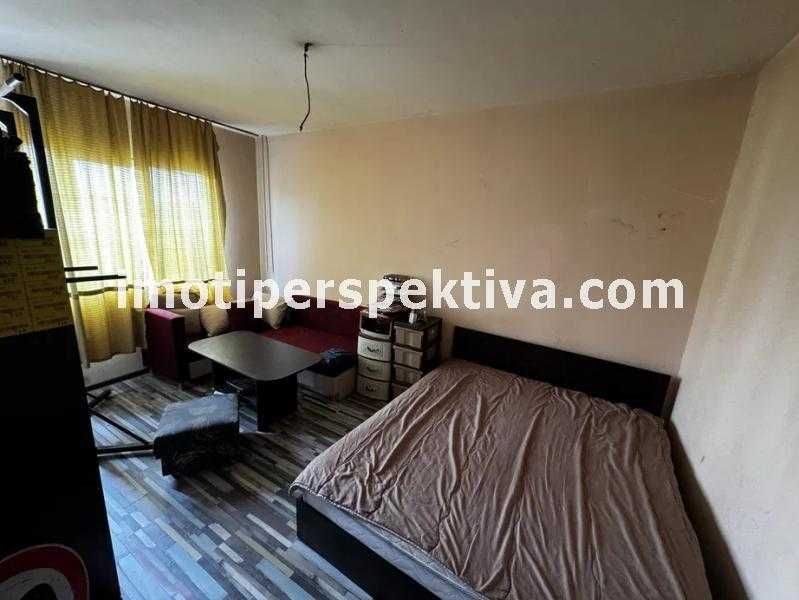 Продава се Тристаен апартамент в Пловдив, Изгрев - 80 кв.м за 957 €/кв.м - Снимка #3