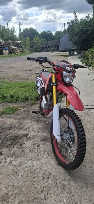 Продам HAMMER

пробег 1350, торг минима