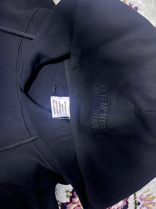 vetements hoodie