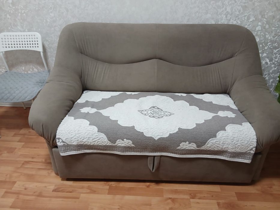 Продам диван в хорошем состоянии