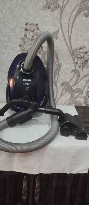 Пылесос самсунг.