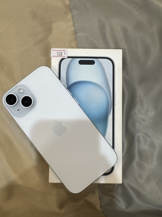 Iphone 15 голубого цвета